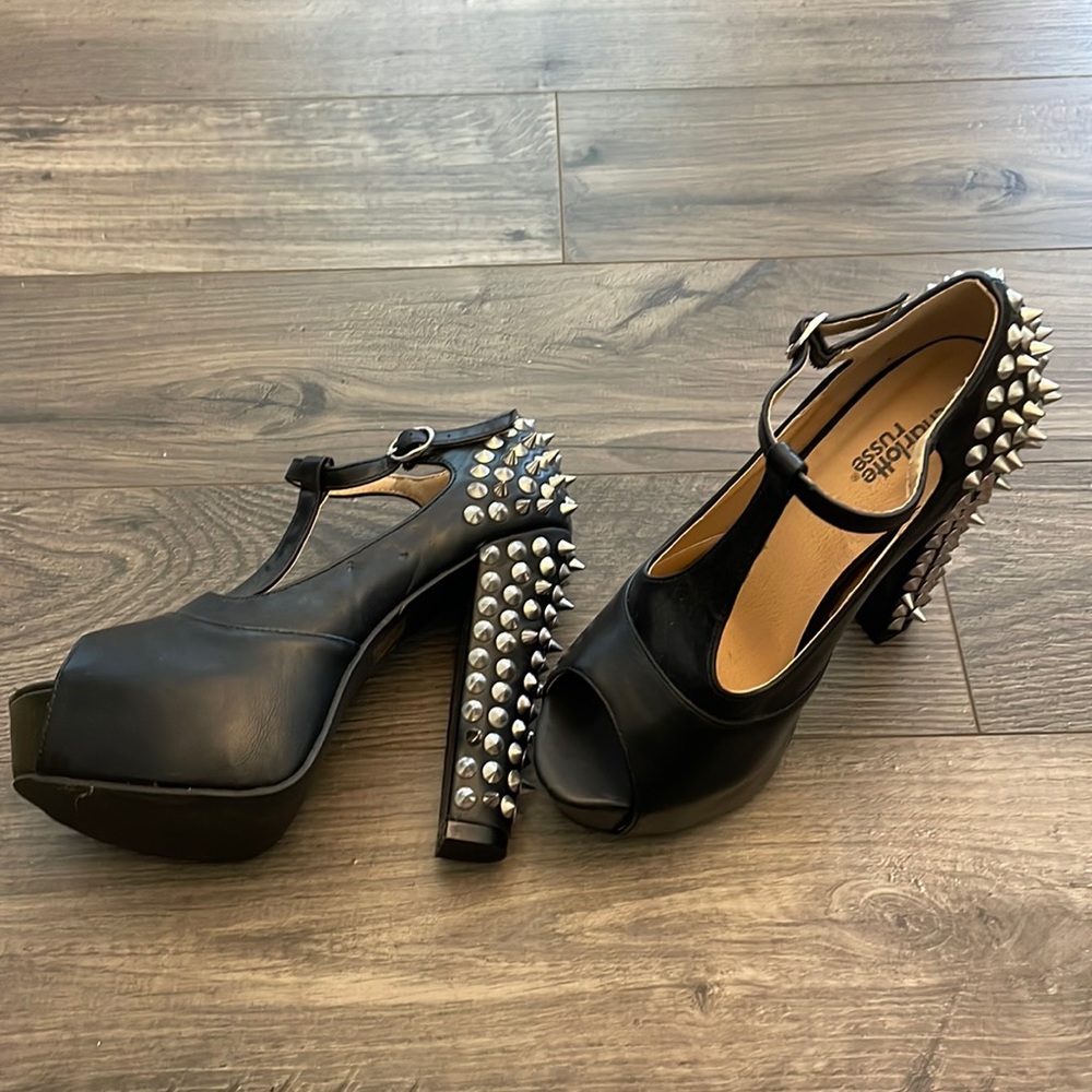 NEW Charlotte Russe Studded Platforms